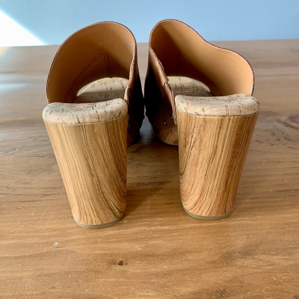 Kork-Ease Womens Clog Sz 6M Camel Danika Wood Stud Mule Peep Open Toe Sandals - Picture 7 of 16